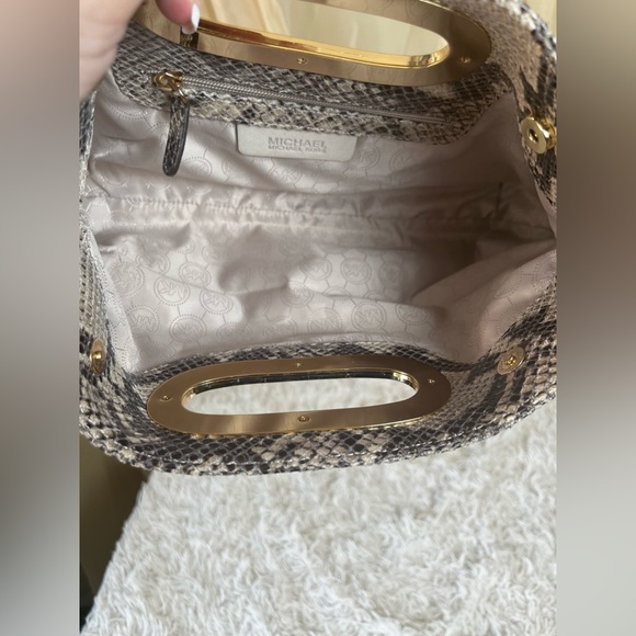 MICHAEL KORS Clutch Python Hand Bag - Picture 5 of 6